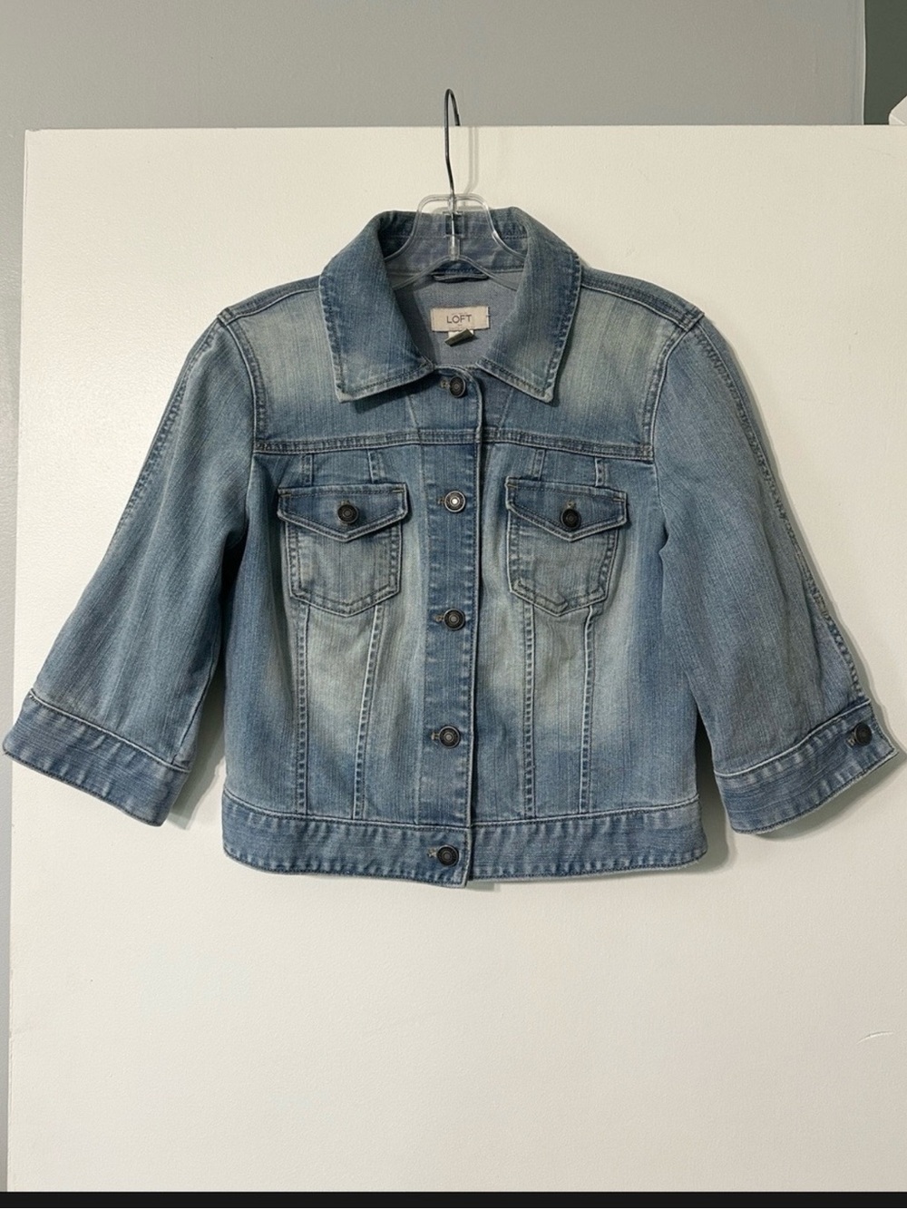 LOFT Outlet cropped 3/4-length sleeve denim jacket light wash women’s XS
